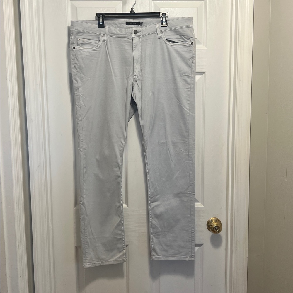 Tahari Men's Light Gray Jeans